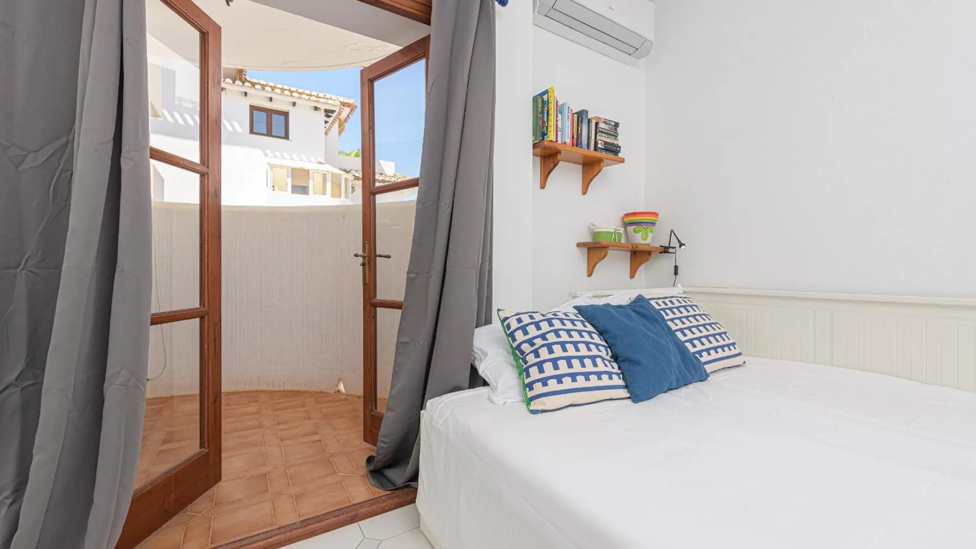 K06 Caserio - Apartment Sitio de Calahonda 0*,  Ισπανία
